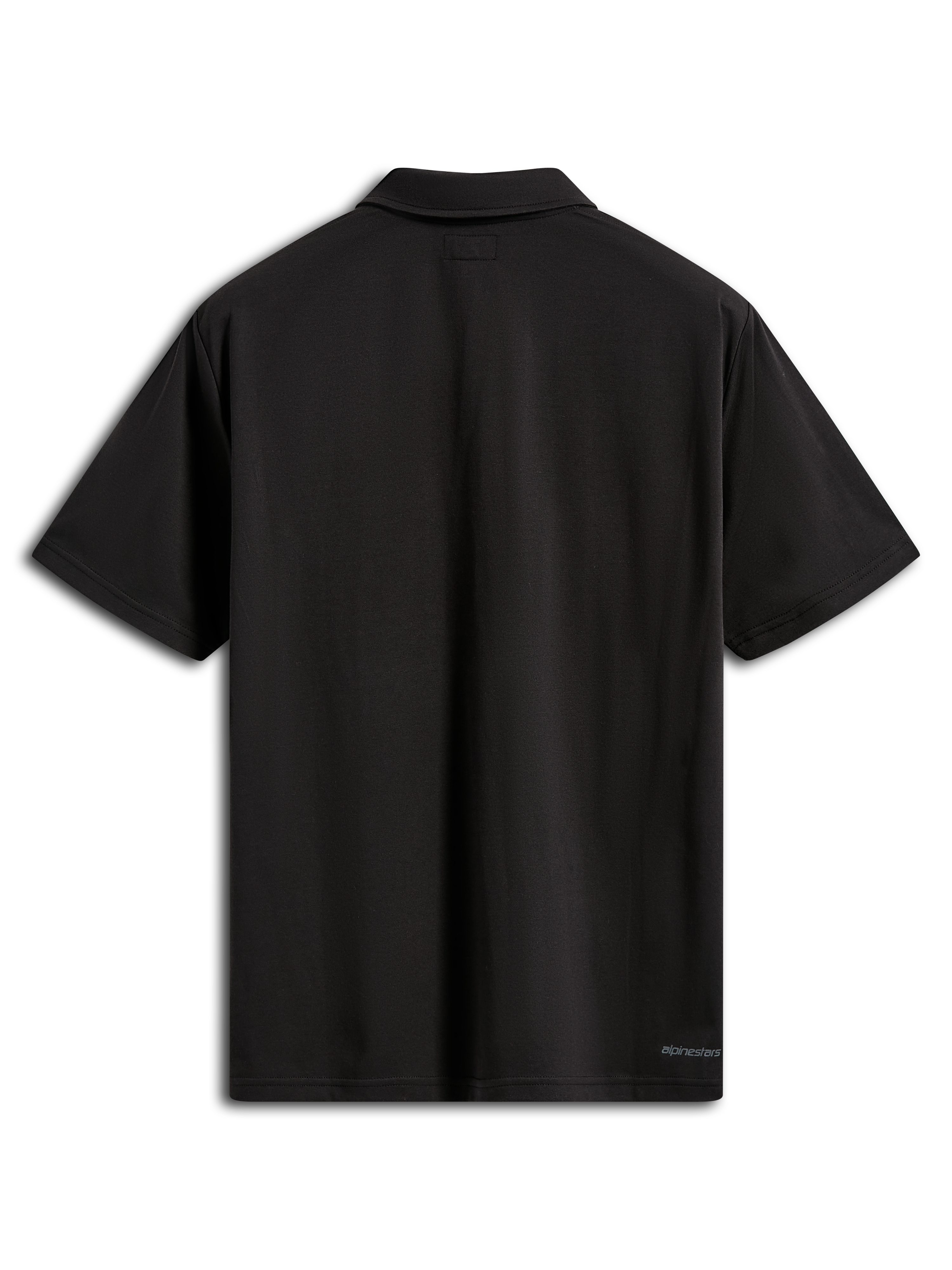 Alpinestars Impetus Sport Polo, polo a maniche corte, nero, vista posteriore che mostra il colletto dello stesso tessuto e il piccolo logo Alpinestars sull'orlo inferiore, abbigliamento sportivo casual in finta rete