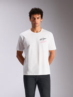Alpinestars Pop Helmet CSF Tee, t-shirt a maniche corte, bianca, logo Astars nero con scritta rosa Alpinestars Protects, streetwear casual ispirato al motorsport