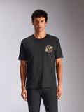 Alpinestars Aorbit CSF Tee, maglietta a maniche corte, nero, grafica circolare sul petto con logo Astars e scritta Always Fast Made to Last, streetwear casual ispirato al motorsport