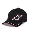 Alpinestars Corp Shift Relay Hat, nero, cappellino da baseball in twill strutturato con visiera curva, logo Astars 3D bianco con profilo ricamato rosso sul davanti, logo rosso sul lato, bordo bianco sulla visiera con dettaglio sandwich rosso, accessorio casual ispirato al motorsport.