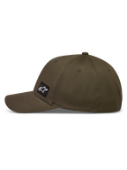 Alpinestars Pivot Cappello, cappello con visiera curva in verde militare, corona strutturata in twill con toppa laterale ricamata logo Astars, abbigliamento casual ispirato al motorsport.