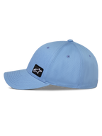Cappello Alpinestars Pivot, blu, cappellino stile baseball con visiera curva, vista laterale con corona strutturata e tessuto in twill, piccola toppa con logo Astars ricamato nero, abbigliamento sportivo casual ispirato al motorsport