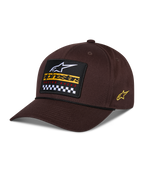 Cappello Matrix Snapback Alpinestars, marrone, con toppa frontale ricamata con logo bianco, marchio giallo e motivo a scacchi, logo Astars laterale, visiera curva, abbigliamento sportivo casual