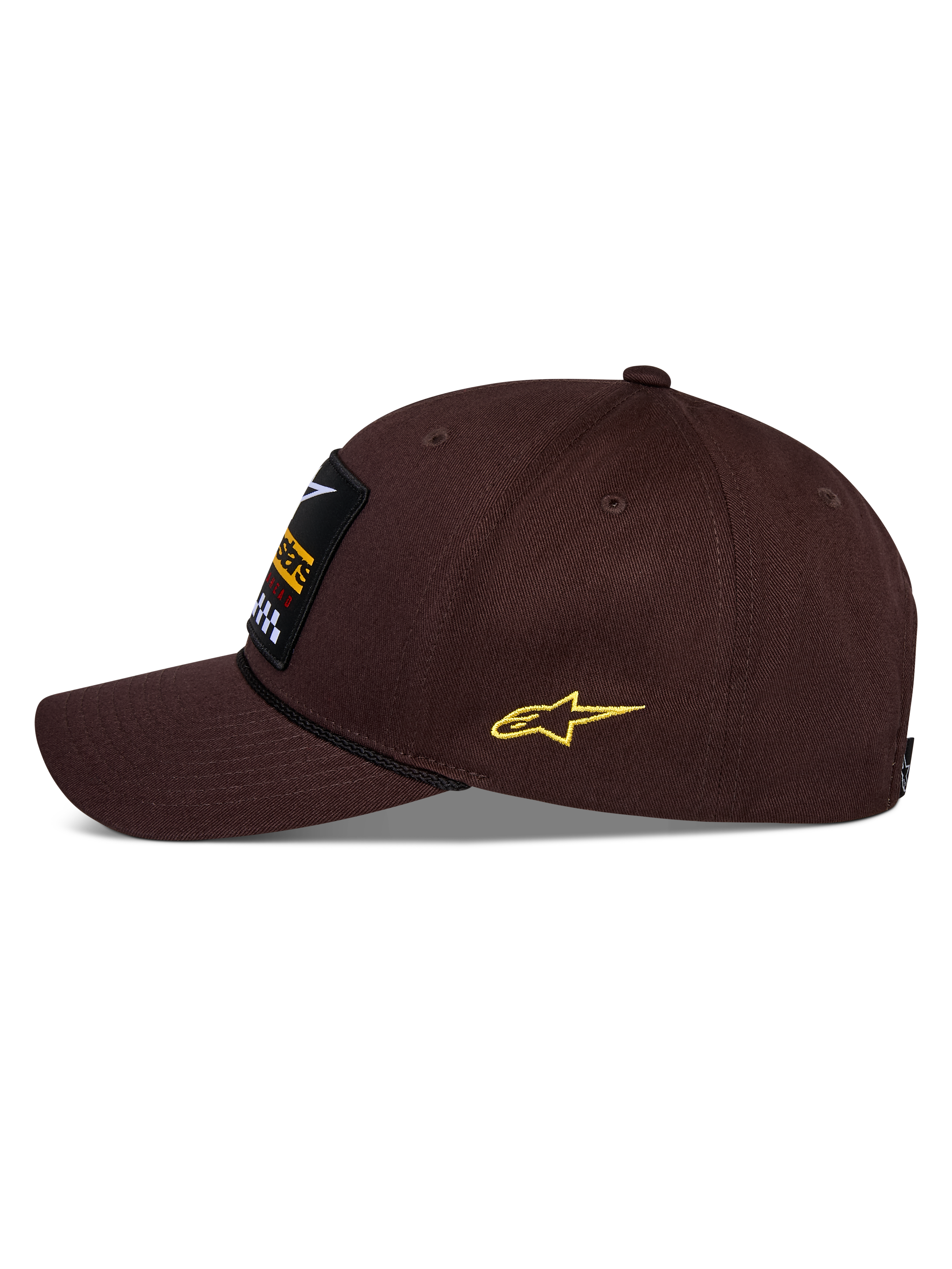 Cappello Alpinestars Matrix Snapback, marrone, vista laterale, visiera curva con dettaglio cordino nero, toppa ricamata frontale, logo Astars giallo laterale, struttura in twill di cotone, copricapo motorsport casual