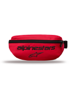 Alpinestars Only Linear Hip Bag, marsupio di piccole dimensioni, rosso, con scritta Alpinestars e logo a stella neri, chiusura con cerniera verticale, poliestere 600D resistente, stile urban streetwear