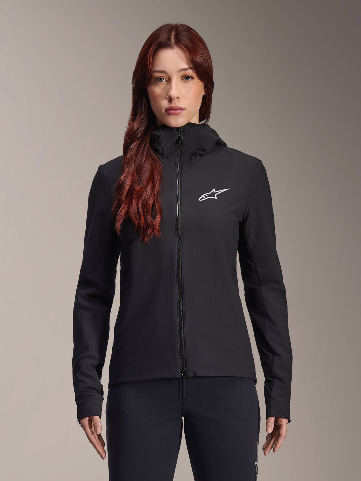Giacca termica Alpinestars Stella A-Dura, giacca da ciclismo da donna, nero, logo a stella bianco sul petto, design con cappuccio e zip, costruzione aderente a maniche lunghe per mountain bike