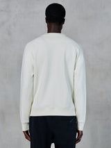 Alpinestars Essentials Ageless Crew, felpa girocollo off-white, vista posteriore, abbigliamento sportivo casual, con polsini e orlo a costine, design essenziale con vestibilità rilassata, pregiato tessuto in morbido pile