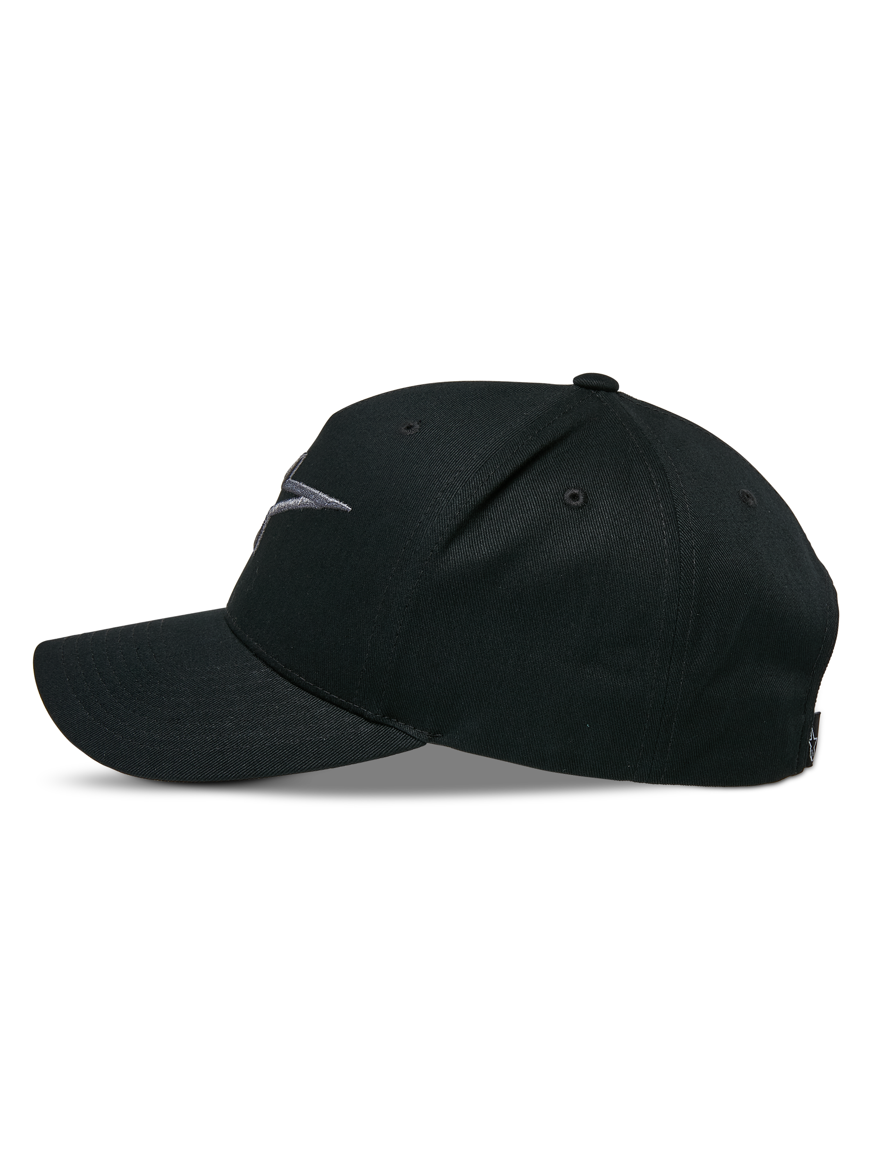 Cappello Snapback Ageless Alpinestars, profilo laterale, nero charcoal, visiera curva con corona strutturata, logo ricamato in 3D sul davanti, tessuto principale in twill di cotone, copricapo casual da motorsport
