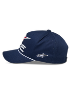 Cappello Alpinestars Ride Comp Snapback, blu navy, bianco e rosso, vista laterale, corona strutturata con visiera curva, rifinitura con corda intrecciata bianca, logo laterale ricamato, copricapo casual motorsport