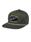 Alpinestars Promptus Snapback Hat, verde militare, visiera piatta con dettaglio corda bianca intrecciata, patch ricamata nera con bordo oro, logo bianco ALPINESTARS RACING AHEAD, copricapo casual lifestyle motorsport