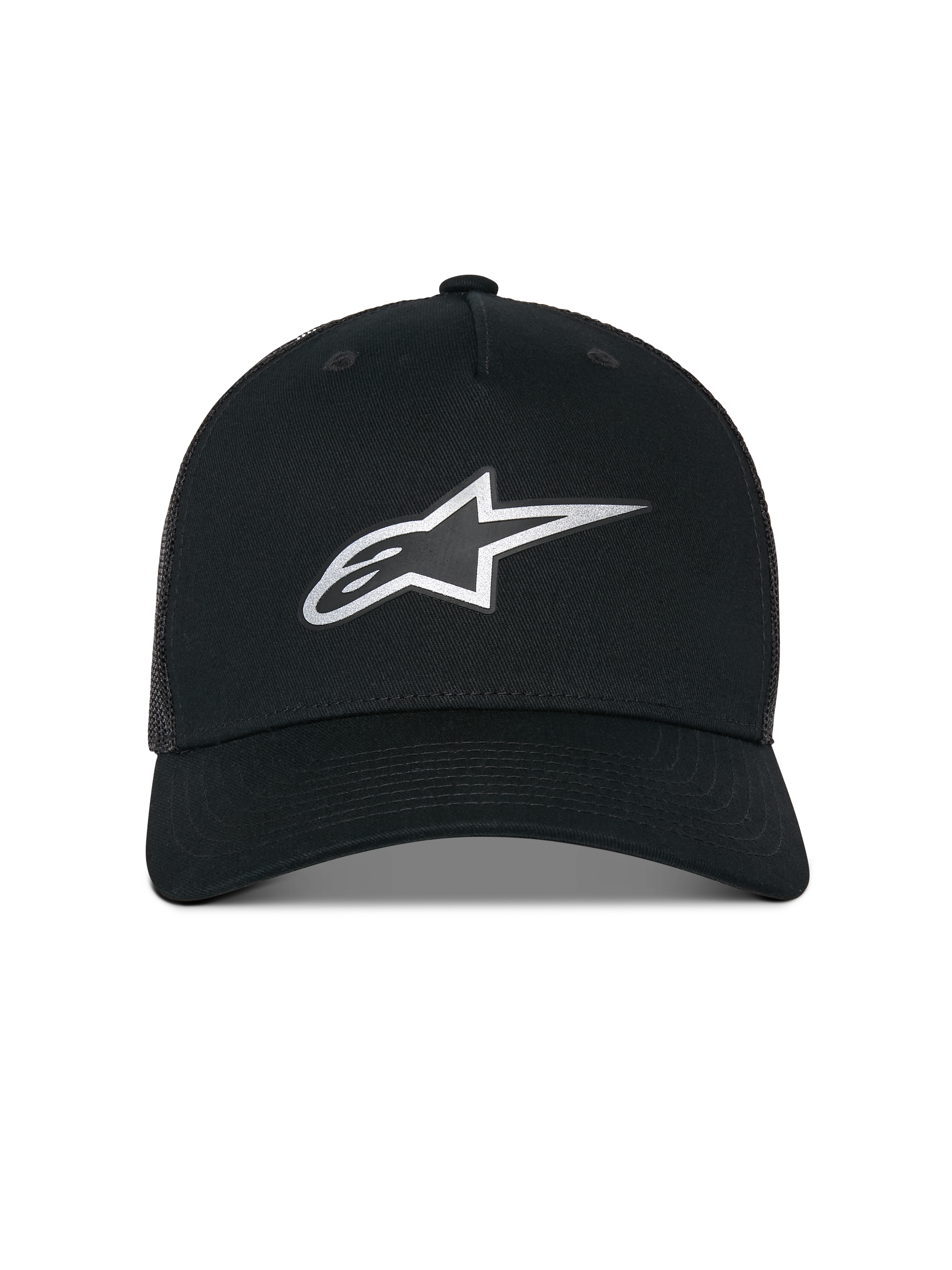 Alpinestars Reflect Ageless Trucker Hat, cappellino trucker, nero, caratterizzato da un logo Astars argento riflettente sul davanti, corona strutturata con visiera curva e retro in rete traspirante, copricapo casual ispirato al motorsport