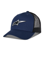 Alpinestars Reflect Ageless Trucker Hat, cappello stile trucker, blu navy e nero, visiera curva, logo Astars argento riflettente, retro in rete traspirante, corona strutturata, stile casual motorsport