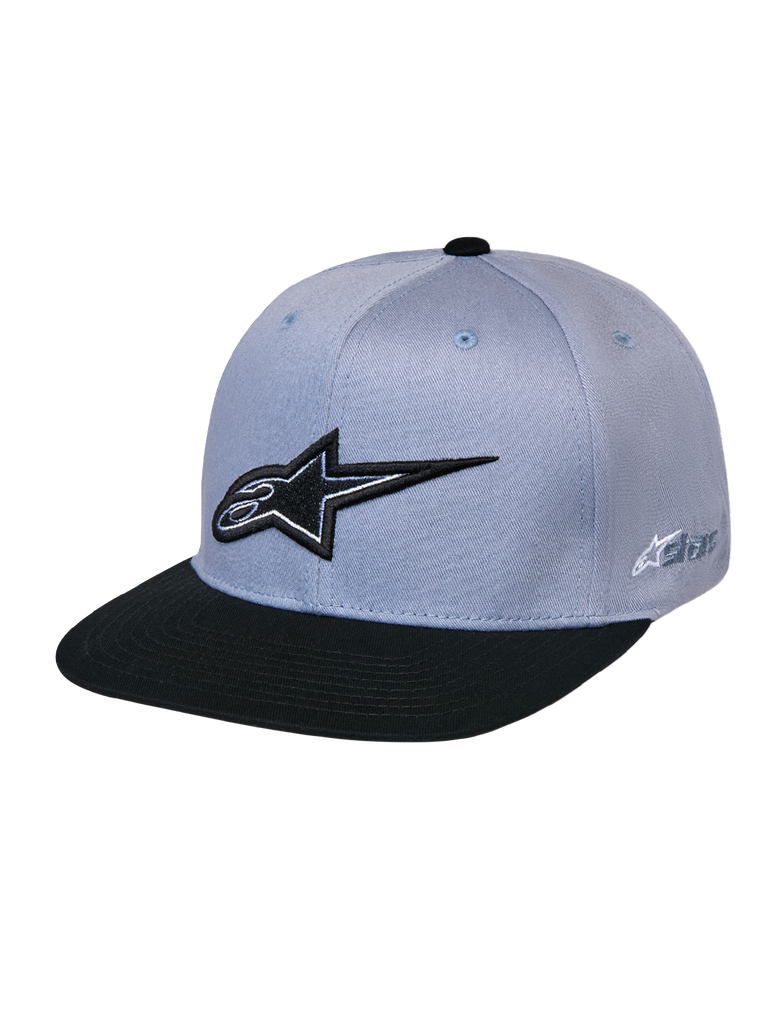 Cappello Alpinestars Thickness Snapback, grigio e nero, con corona strutturata e visiera piatta, logo Astars nero ricamato in 3D sul davanti, logo laterale, copricapo casual ispirato al motorsport