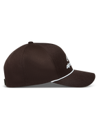 Alpinestars Combo Logo Snapback cappello marrone con logo bianco ricamato, cordino sulla visiera curva, stile sportswear.