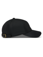 Alpinestars Dylan Dad Hat, cappello sportswear in twill nero con visiera curva e fibbia regolabile in ottone sul retro.