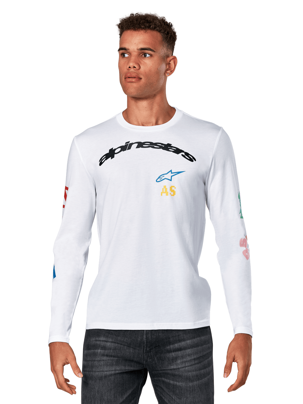 Alpinestars Brundo CSF Maglietta a maniche lunghe, bianca, logo Alpinestars nero ad arco con stella blu e iniziali AS gialle, stampe grafiche colorate sulle maniche, streetwear casual da uomo ispirato al motorsport