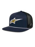 Alpinestars Orion Trucker Hat, blu navy e nero, pannello frontale strutturato con logo a stella ricamato in 3D giallo e bianco, retro in mesh nero, dettaglio corda bianca sulla visiera piatta, piccolo emblema a stella bianco sul lato