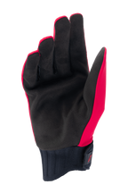 Alpinestars guanti Stella A-Dura Rain da donna, rosso fluo e nero, vista del palmo in pelle scamosciata sintetica, polsino in neoprene a coste con chiusura a strappo, guanti da ciclismo impermeabili