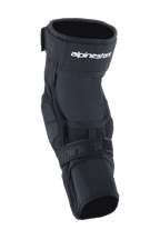 Alpinestars A-Impact Plasma Elite Knee Protector, protezione per ginocchia da ciclismo, nero e bianco, con sistema di chiusura a doppia cinghia e logo Alpinestars bianco, pannelli in mesh e design ergonomico pre-curvato per protezione dagli impatti MTB