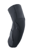 Ginocchiera Alpinestars A-Motion Plasma Pro, nera, profilo laterale che mostra il design ergonomico curvo, pannello frontale testurizzato con logo a stella tono su tono, tessuti in mesh elasticizzato traspirante e ripstop, protezione leggera per MTB e trail riding