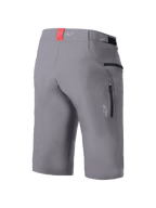 Alpinestars A-Dura Elite Shorts, pantaloncini da ciclismo MTB, grigio scuro, vista posteriore a tre quarti con tasche laterali con zip, regolatori in vita a gancio e asola e un dettaglio rosso sulla fascia in vita, resistente tessuto Cordura elasticizzato in 4 direzioni, vestibilità regolare per mountain bike