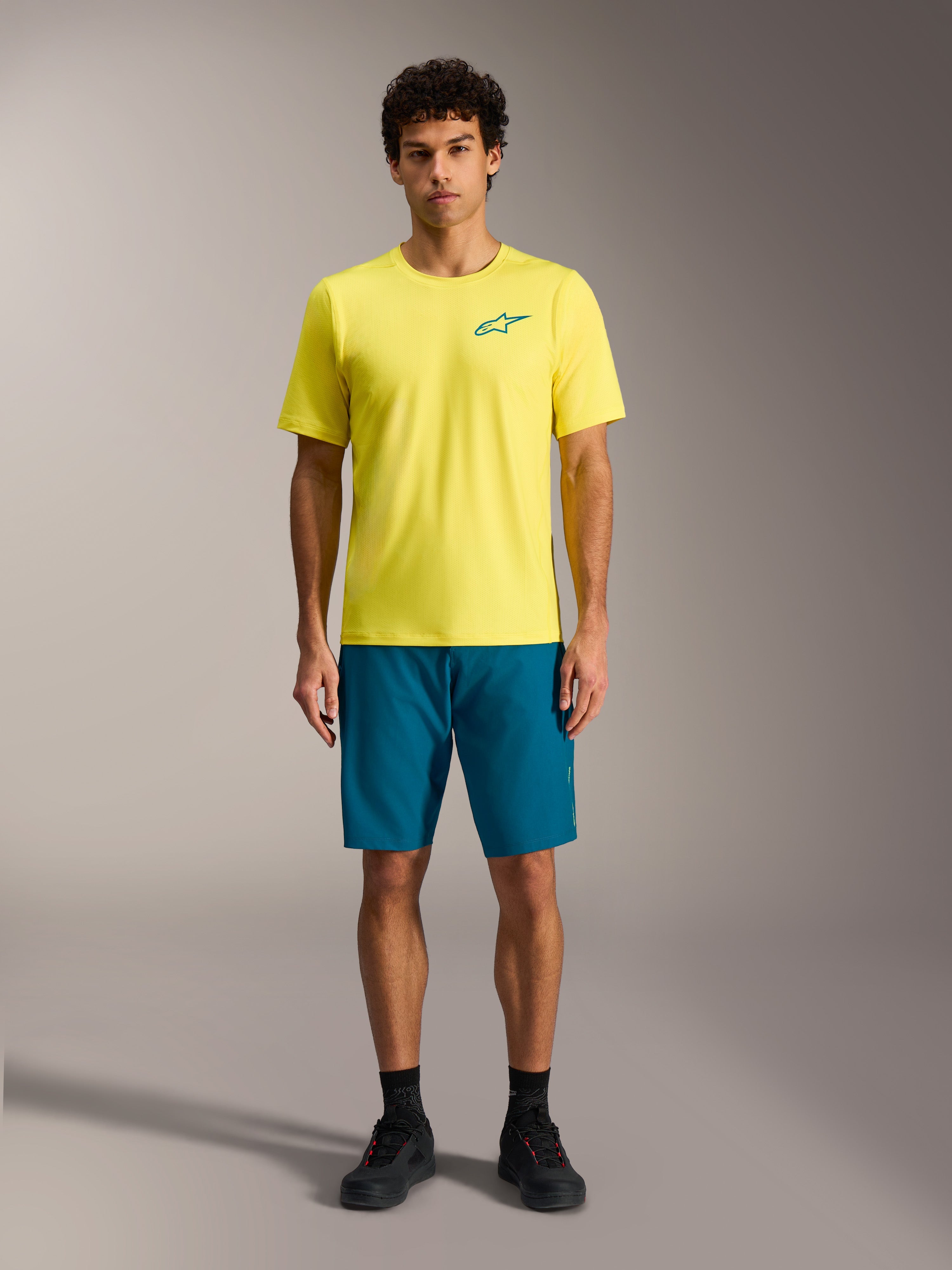 Maglia gialla Alpinestars A-Dura Air SS e pantaloncini A-Dura Ride blu-verdi, kit da MTB performante per uomo