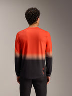 Maglia Alpinestars A-Dura ASTARS 2.0 a manica lunga, sfumatura arancione e nera, vista posteriore tecnica per MTB.