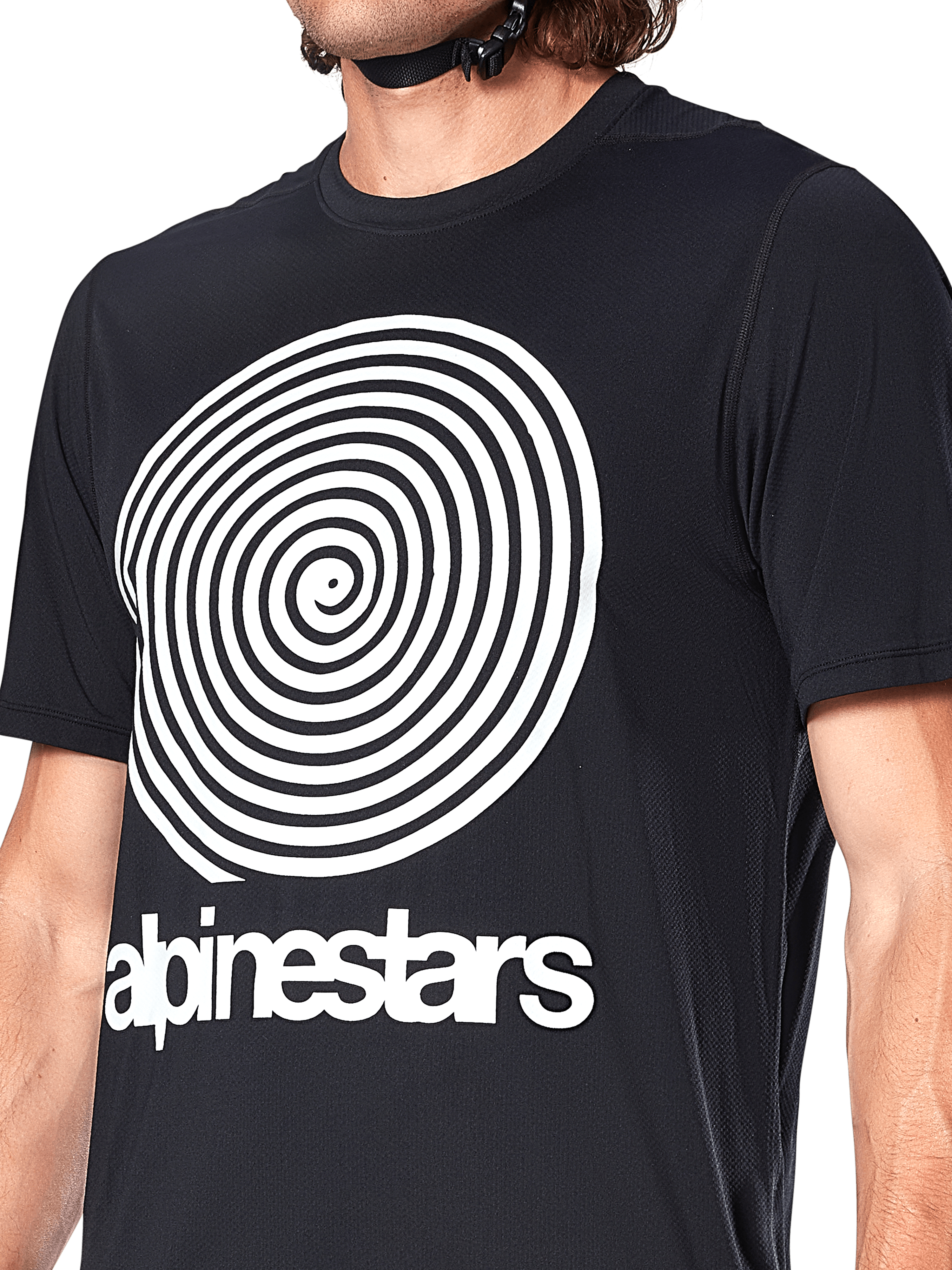 Alpinestars A-Dura Oscar Jersey, maglia MTB a maniche corte, nero, con grande grafica a spirale Oscar vintage bianca e scritta Alpinestars sul petto, abbigliamento tecnico da ciclismo