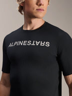 Alpinestars A-Aria Switch Jersey - Short Sleeve, nero, con logo Alpinestars bianco sul petto, vestibilità performante, abbigliamento da ciclismo da uomo traspirante