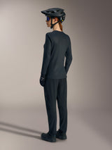 Maglia Stella A-Dura Ride nera a maniche lunghe, top leggero da donna per MTB con orlo posteriore allungato.