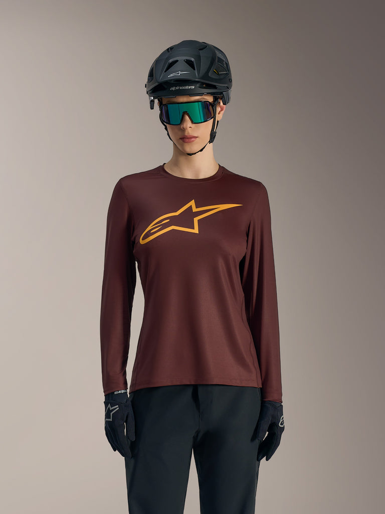 Stella A-Dura Ride Jersey bordeaux da donna a maniche lunghe, con logo giallo sul petto e stile mountain bike