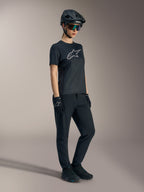 Maglia da MTB Stella A-Dura Ride nera da donna, maniche corte e logo Alpinestars argento sul petto.