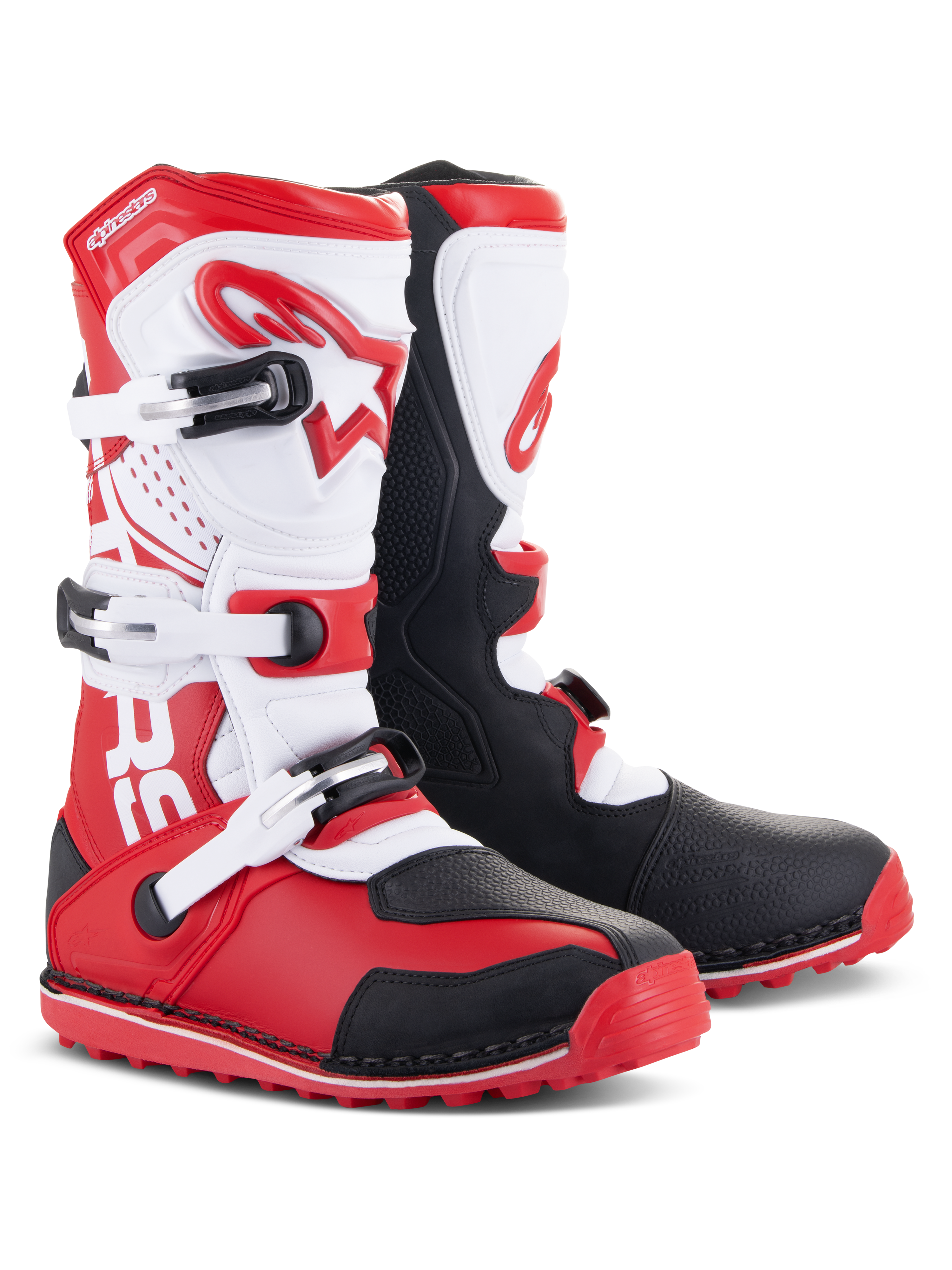 Alpinestars Tech-T Boots, stivali da moto per trial, rosso vivace, nero e bianco, con placca parastinchi ergonomica bianca e logo rosso, tre fibbie regolabili, pannelli protettivi neri e suola rossa con design aderente per prestazioni di guida trial