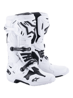 Stivali da motocross Alpinestars Tech 10, bianchi con dettagli neri, design robusto a taglio alto con sistema di chiusura a tripla fibbia, protezione della calotta in TPU e controllo avanzato della flessione, calzature professionali per gare off-road