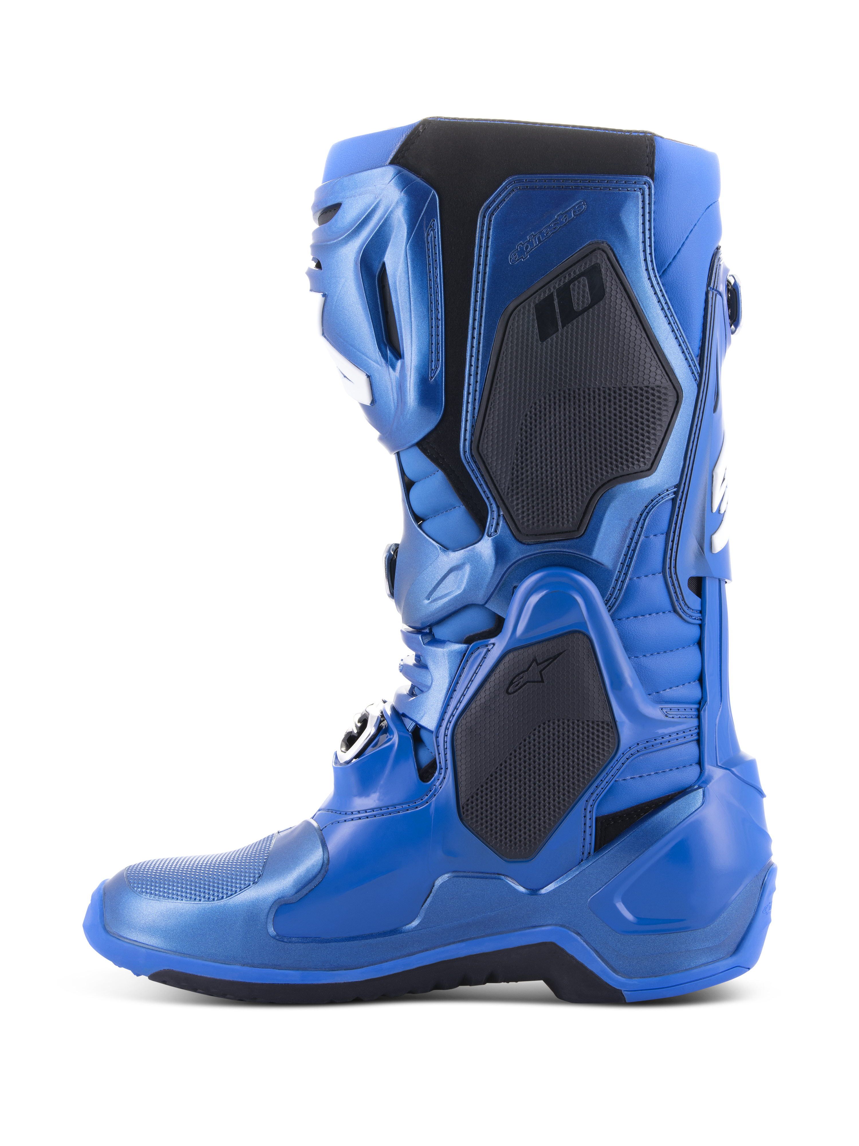 Stivali Alpinestars Tech 10, stivali da motocross, blu metallizzato e nero, vista di profilo che mostra i pannelli protettivi neri e la finitura blu metallizzata, design tecnico avanzato per competizioni professionistiche di motocross