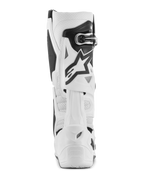 Stivali Alpinestars Tech 10 Supervented, stivali da motocross bianchi, vista posteriore con microfibra traforata per il flusso d'aria, sistema a lama posteriore in TPU bianco, logo a stella nero e chiusura con fibbia sicura, calzature da fuoristrada ad alte prestazioni
