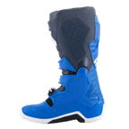 Stivali Alpinestars Tech 7, stivali da motocross, Alpine Blue, Night Navy e Bright Red, vista laterale mediale che mostra i pannelli protettivi in TPU e la costruzione rinforzata per il racing off-road