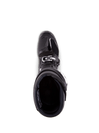 Stivali Alpinestars Tech 7, stivali da motocross, nero, vista dall'alto dell'interno della fodera, con chiusura a fibbia argentata e zona della punta rinforzata, calzature professionali per fuoristrada