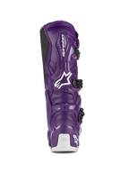 Alpinestars Tech 7 Boots, stivali da motocross, viola, vista posteriore con logo Alpinestars bianco e branding Tech Series sul tallone, chiusure con fibbie nere, costruzione in TPU e materiale sintetico resistente per corse off-road