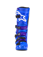 Alpinestars Tech 7 Boots, stivali da motocross, blu e viola, con logo a stella bianca sul parastinco, sistema di chiusura a quattro fibbie e costruzione in TPU rinforzato per gare off-road, vista frontale