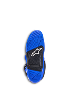 Alpinestars Tech 7 Boots, stivali da motocross, blu, vista dal basso della suola in gomma testurizzata blu e nera, logo Alpinestars bianco e indicatore rosso del limite di usura, calzature resistenti per il fuoristrada