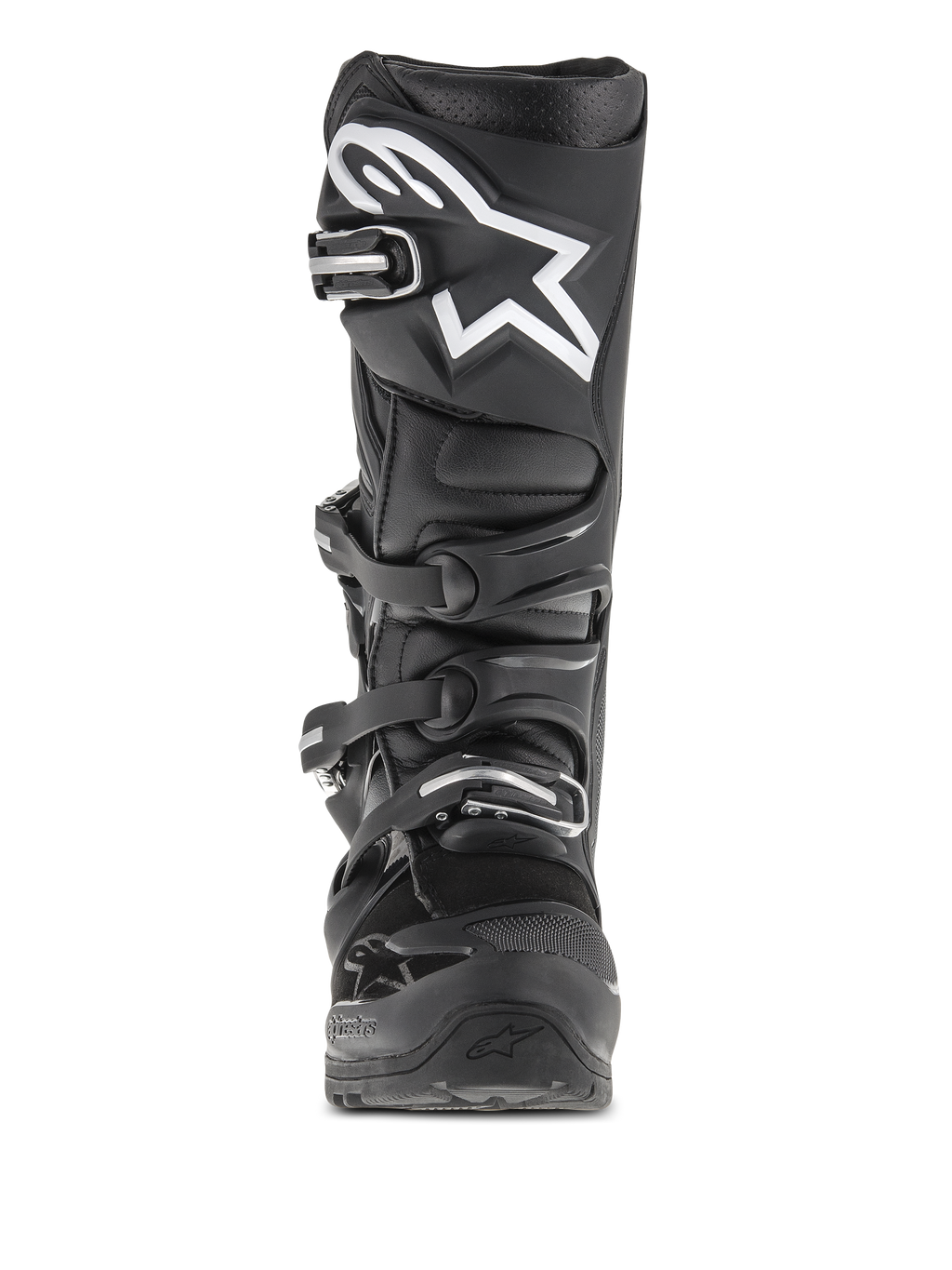 Stivali Alpinestars Tech 7 Enduro, stivali da motocross ed enduro, nero, vista frontale con logo a stella bianco sullo stinco, sistema di chiusura a quattro fibbie e struttura protettiva rinforzata per uso fuoristrada
