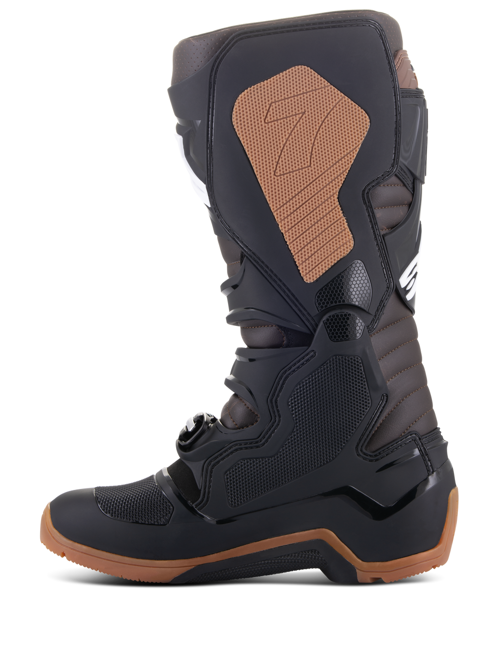 Stivali Alpinestars Tech 7 Enduro, stivali da motocross e fuoristrada, nero e marrone scuro, profilo laterale con placca tibiale in TPU, sistema di chiusura a fibbie, pannello mediale marrone chiaro con logo e suola specifica da enduro per una trazione ottimale.