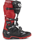 Alpinestars Honda Tech 7 Enduro Drystar® Boots, stivali da moto enduro, nero e rosso acceso con dettagli bianchi, fibbie regolabili multiple, suola robusta per aderenza fuoristrada, tecnologia impermeabile Drystar® e marchi Honda e Tech 7 in evidenza