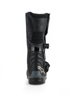 Alpinestars Stivali Corozal V2 Adventure Drystar®, stivale da moto adventure nero impermeabile, con piastra tibiale protettiva, chiusura con fibbia e suola all-terrain, vista frontale