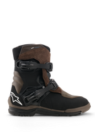 Alpinestars Belize V2 Drystar Boots, stivali da moto adventure touring, marrone e nero, costruzione in pelle e pelle scamosciata impermeabile, due fibbie regolabili a sgancio rapido, suola off-road in gomma vulcanizzata testurizzata, logo a stella bianco sul tallone