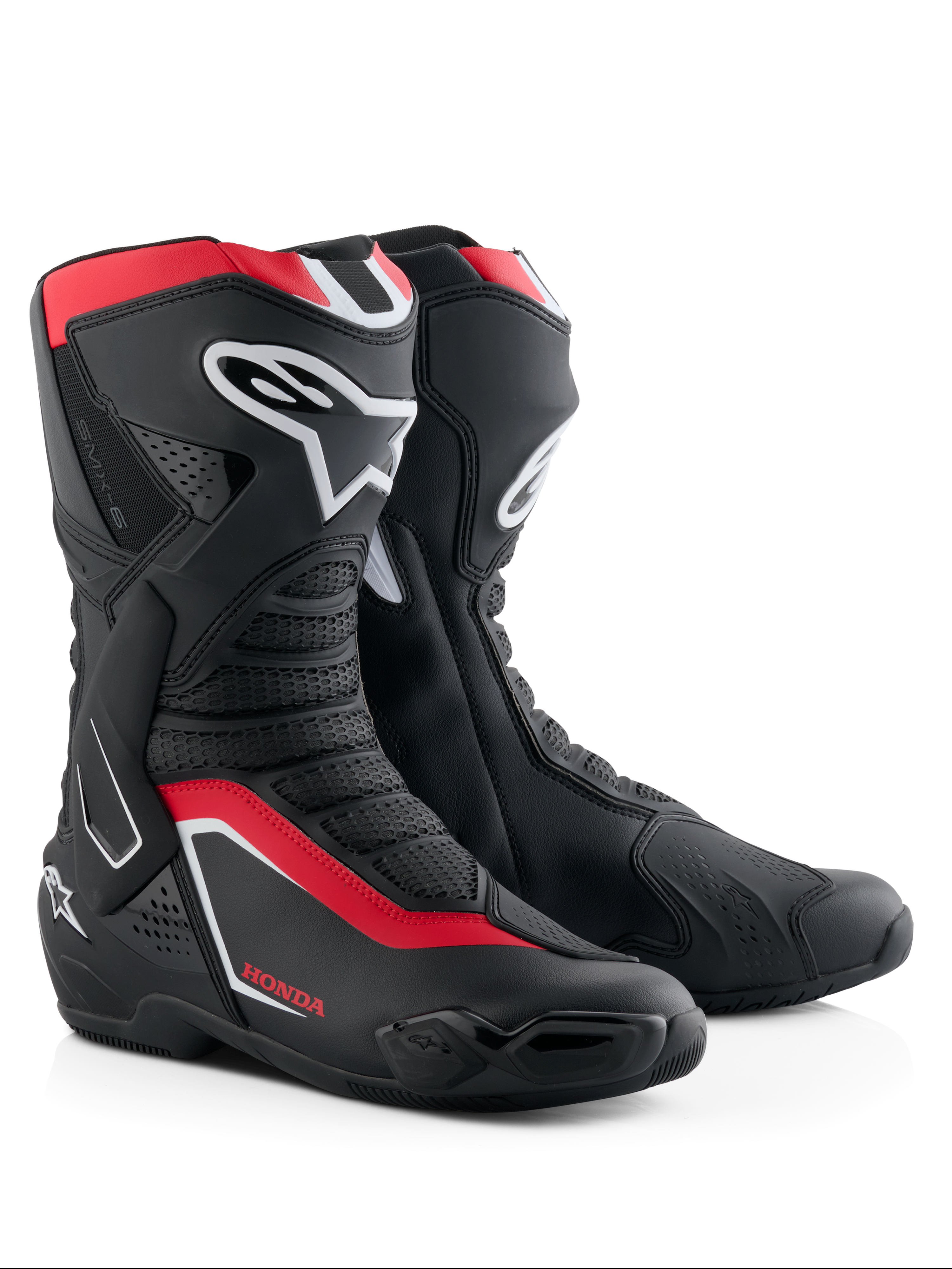 Stivali Alpinestars Honda SMX-6 V3, stivali da moto ad alte prestazioni, nero, rosso brillante e bianco, con protezioni in TPU per stinco e caviglia, pannelli in rete ventilata e profilo aerodinamico moderno con marchio Honda.