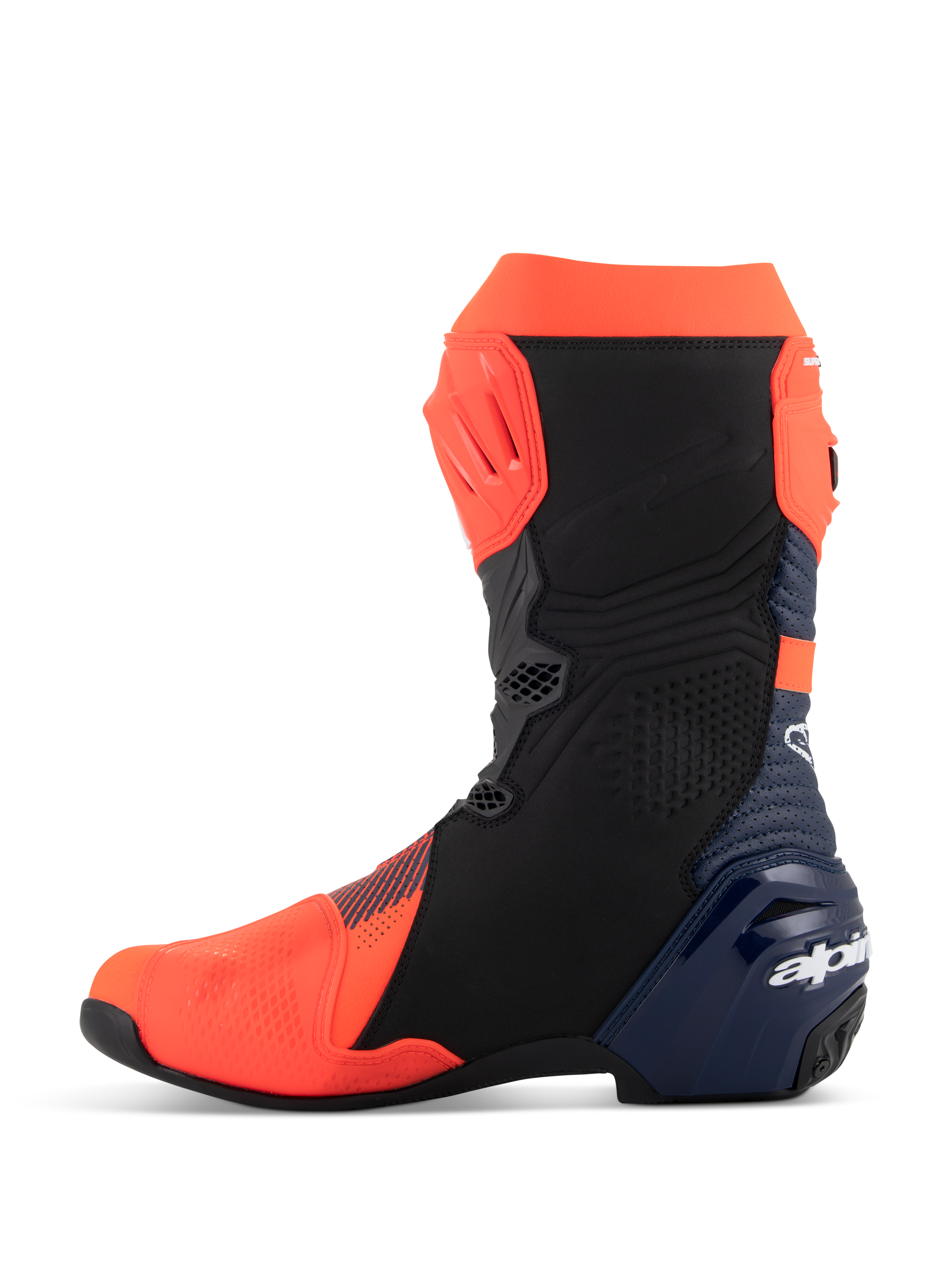 Alpinestars Supertech R Vented MM93 Replica, stivali da corsa motociclistica, rosso fluo, blu scuro e nero, vista del profilo laterale mediale, con tomaia in microfibra traforata, piastre protettive in TPU e design aerodinamico e performante.