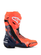Alpinestars Supertech R Vented MM93 Replica Boots, stivali da corsa per moto, rosso fluo e blu scuro con dettagli neri, tomaia in microfibra traforata per la ventilazione, logo Alpinestars bianco sullo stinco e numero 93 sulla punta