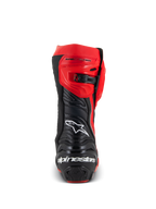 Stivali Alpinestars Supertech R LE Pecco Bagnaia Vented, vista posteriore di uno stivale da corsa per moto rosso e nero, design in pelle traforata, logo Alpinestars bianco sul retro, chiusura a cricchetto regolabile, attrezzatura professionale da pista